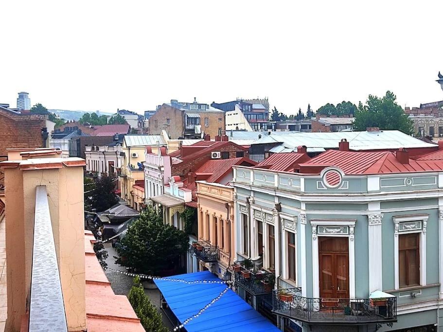 Apartment In Agmashenebeli Tbilisi Bagian luar foto